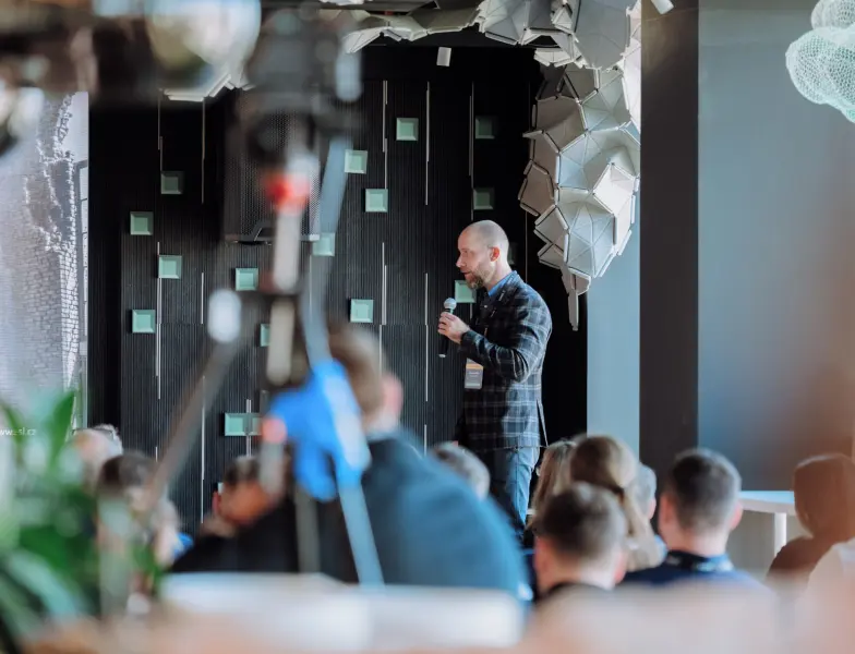 Jako ekosystém poháněný daty. Konference Hungry Buildings ukázala cesty k modernímu řízení budov